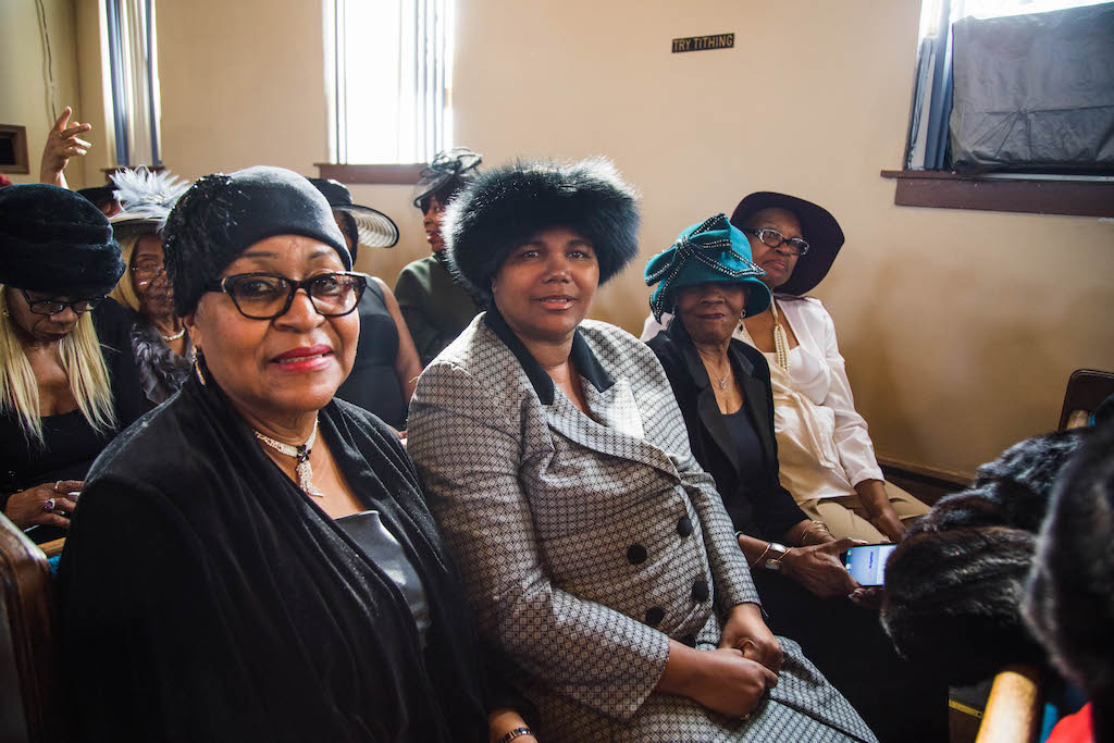 black women in hats